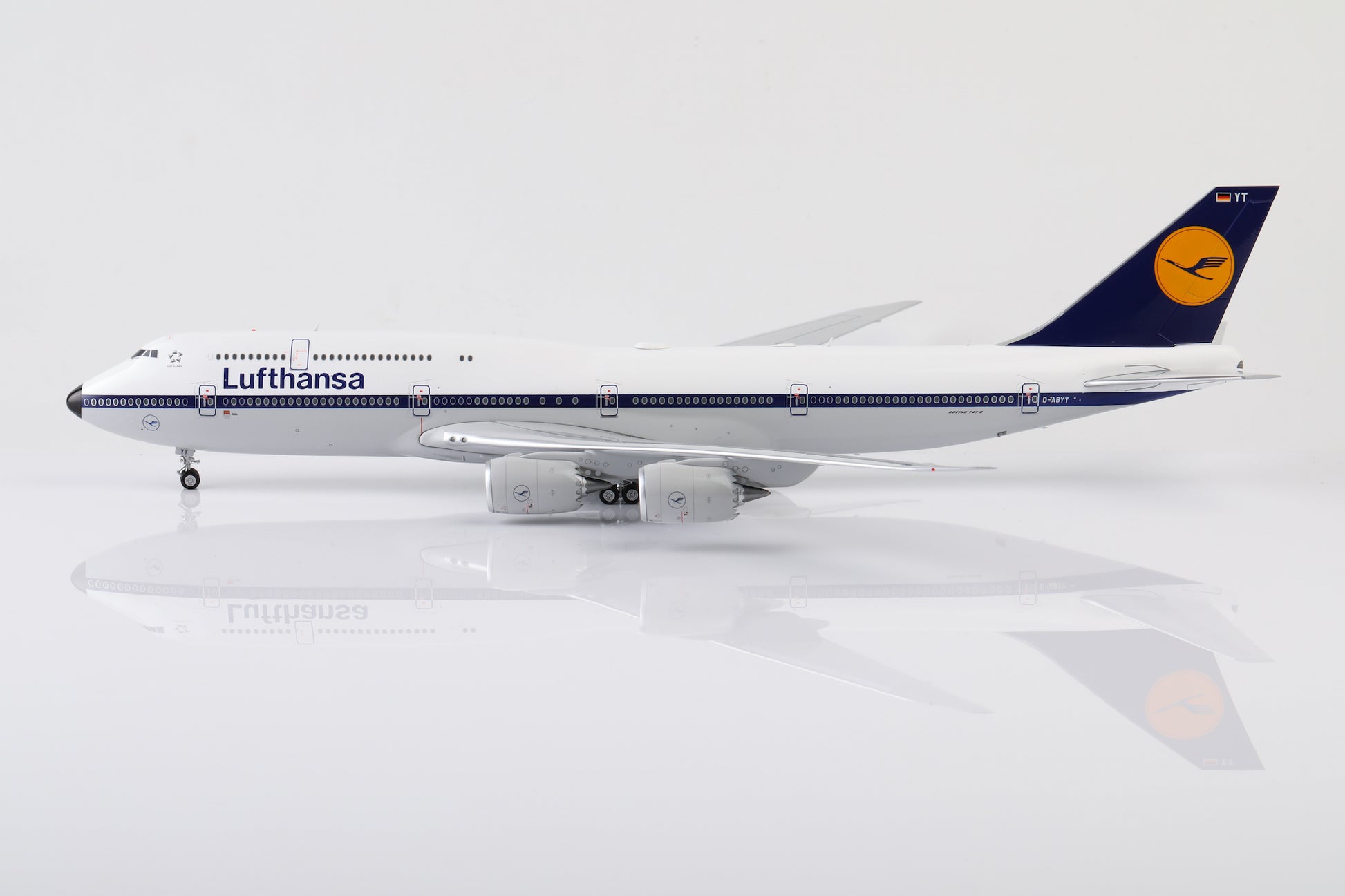 Lufthansa B747-8 D-ABYT