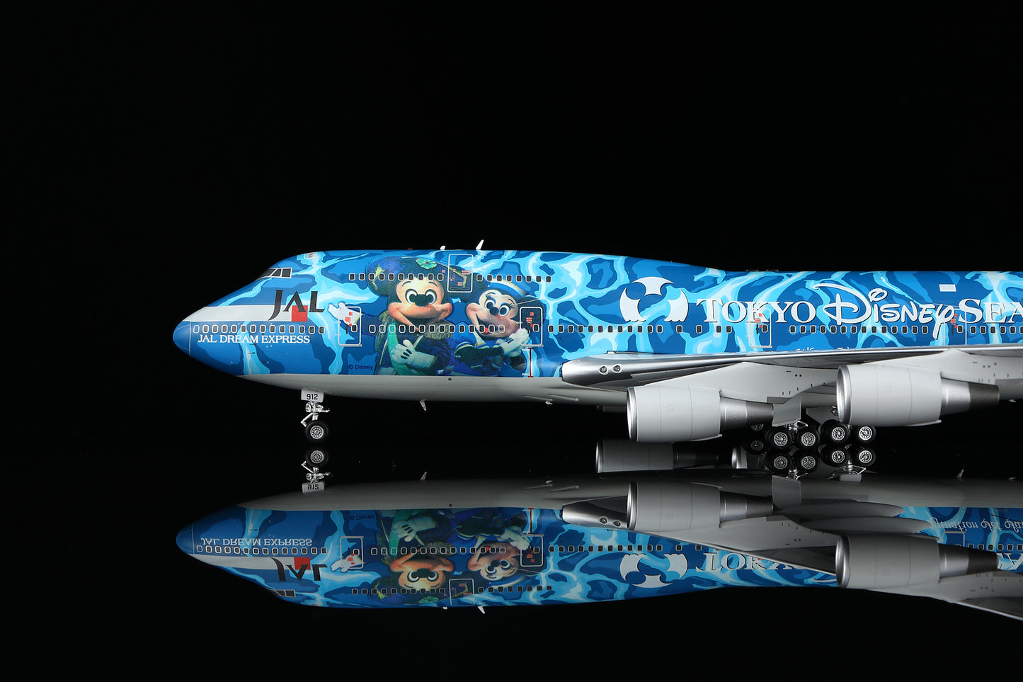Japan Airlines B747-400 No.4 Disney Sea JA8912 4
