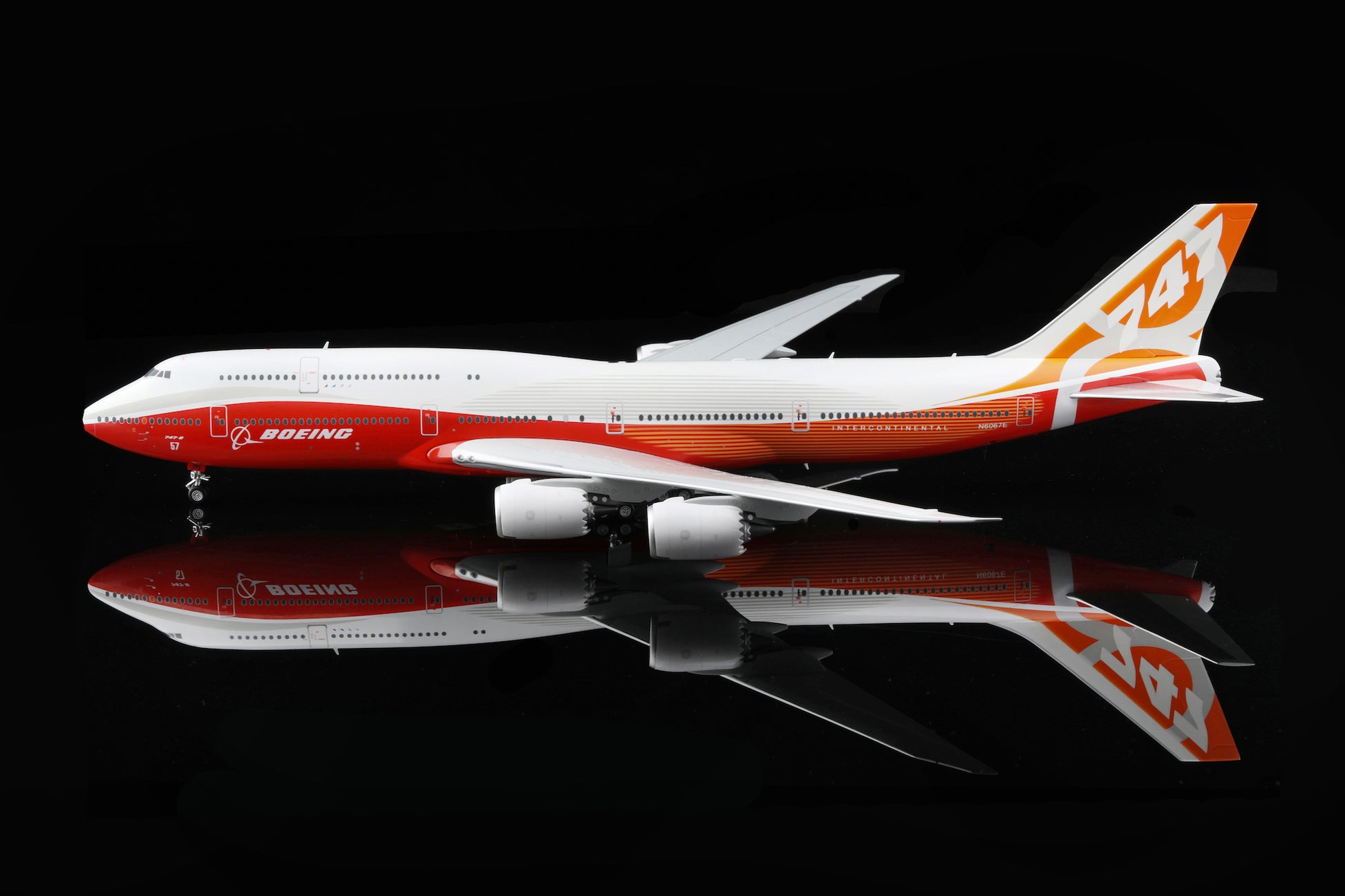 Boeing 747-8 Boeing House "Sunrise" colours N6067E product image