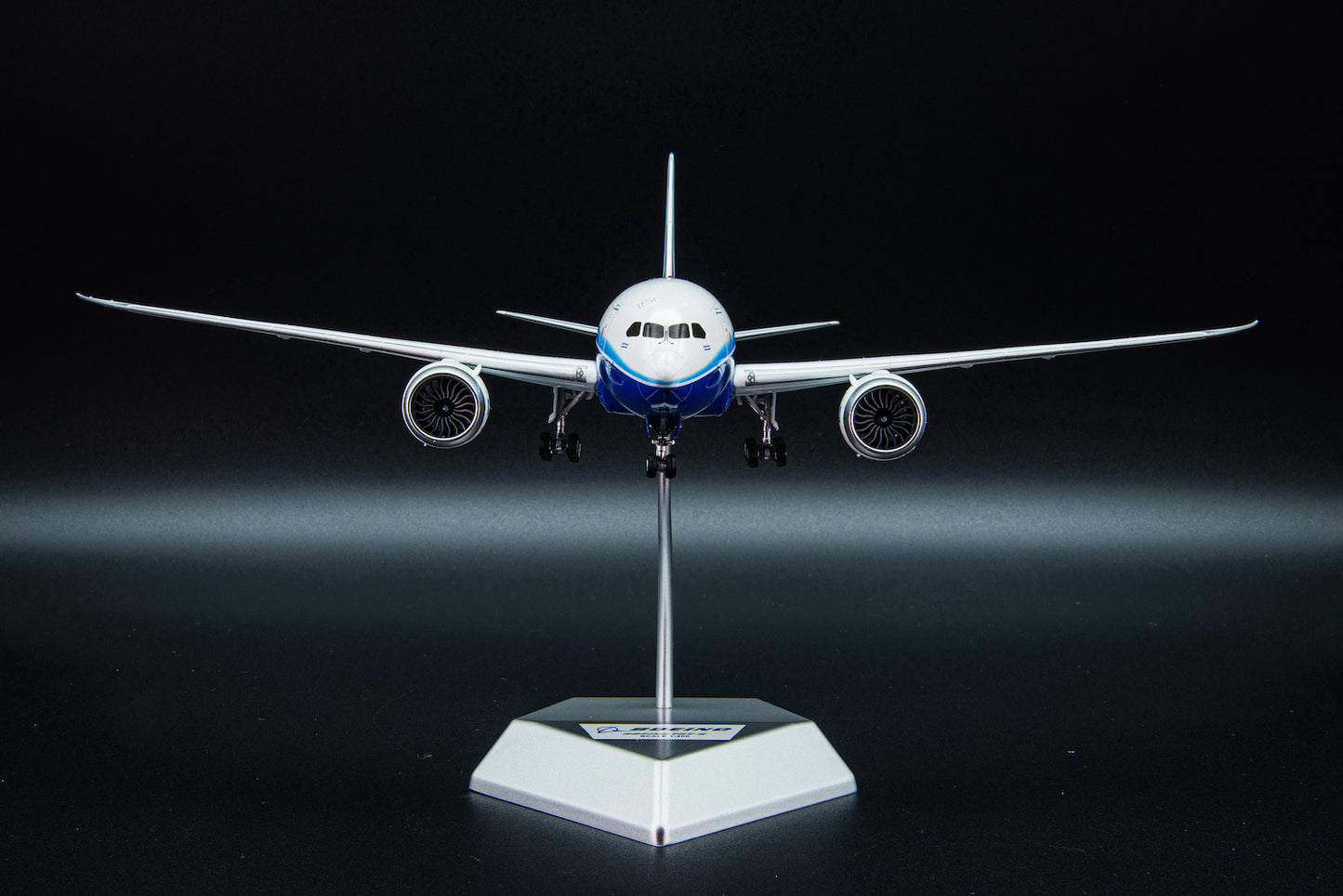 Boeing 787-8 Dreamliner Boeing Demonstrator 1st Aircraft N787BA product image