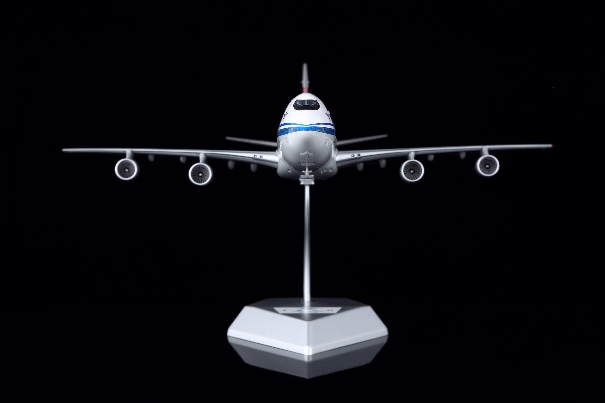 L2084 product image