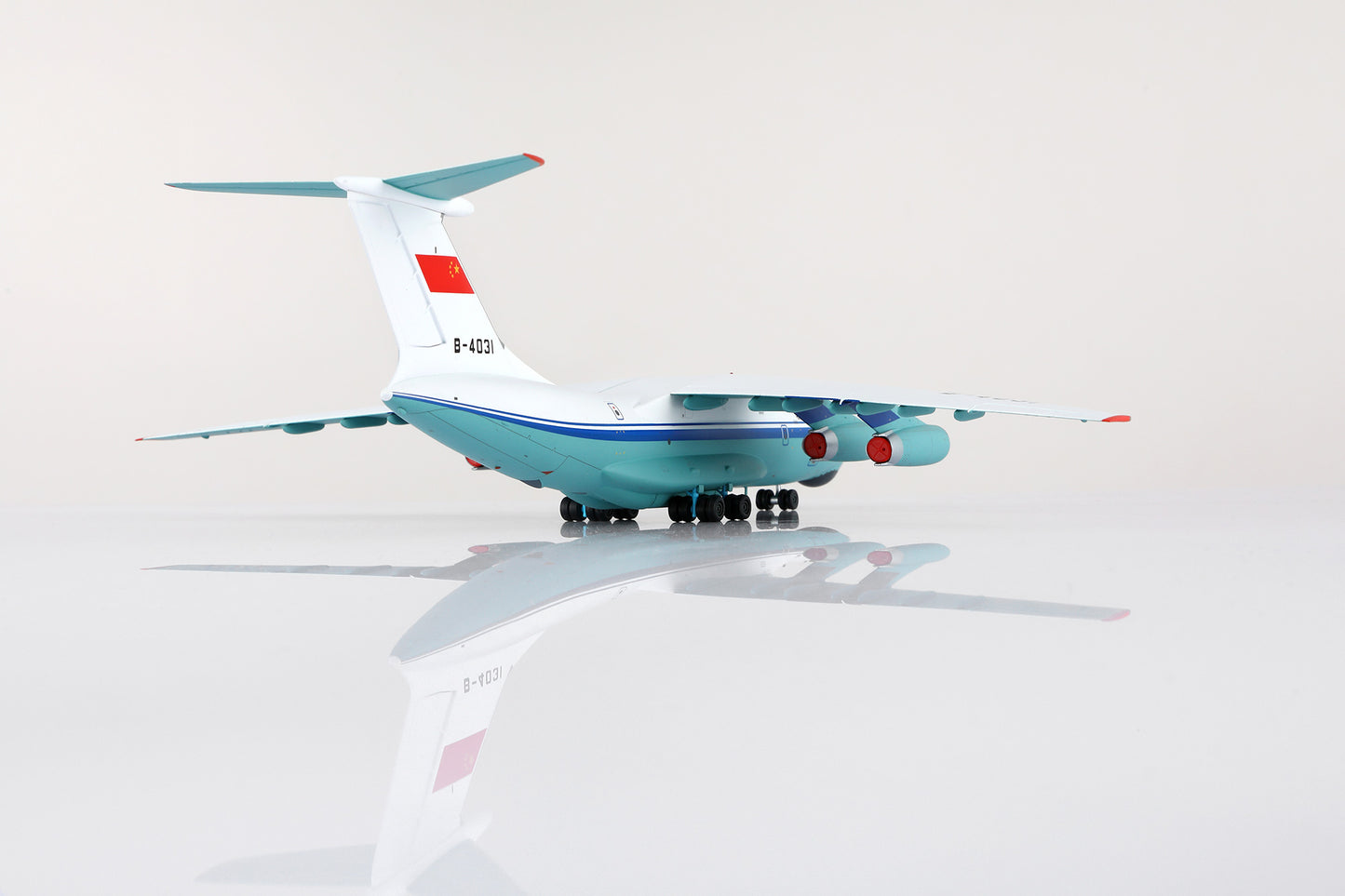 China United Airlines Ilyushin IL76MD B-4031 10