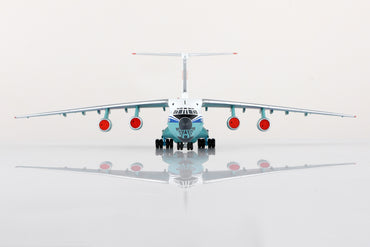 China United Airlines Ilyushin IL-76MD B-4037 2