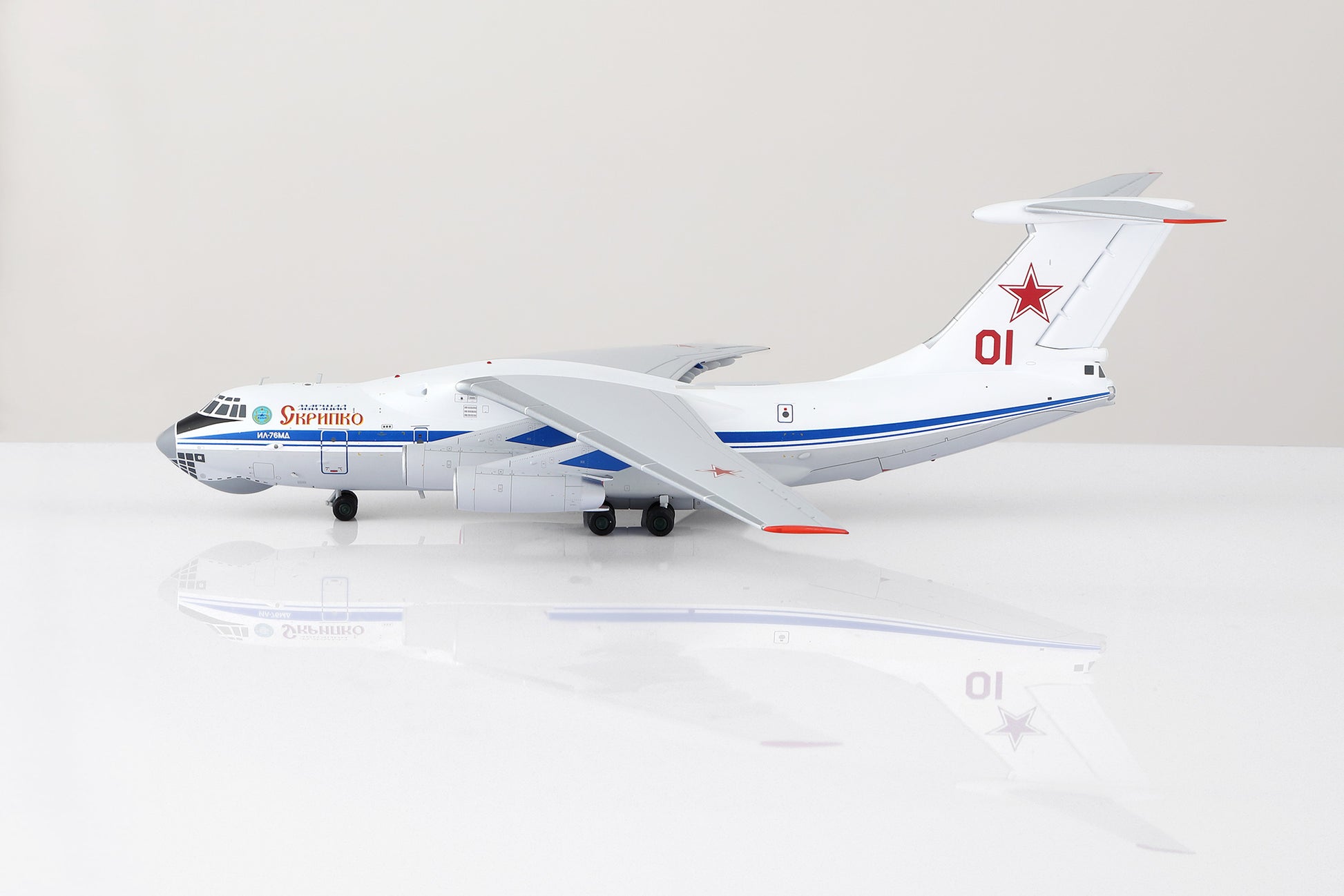 Russian Air Force IL-76MD Red 01