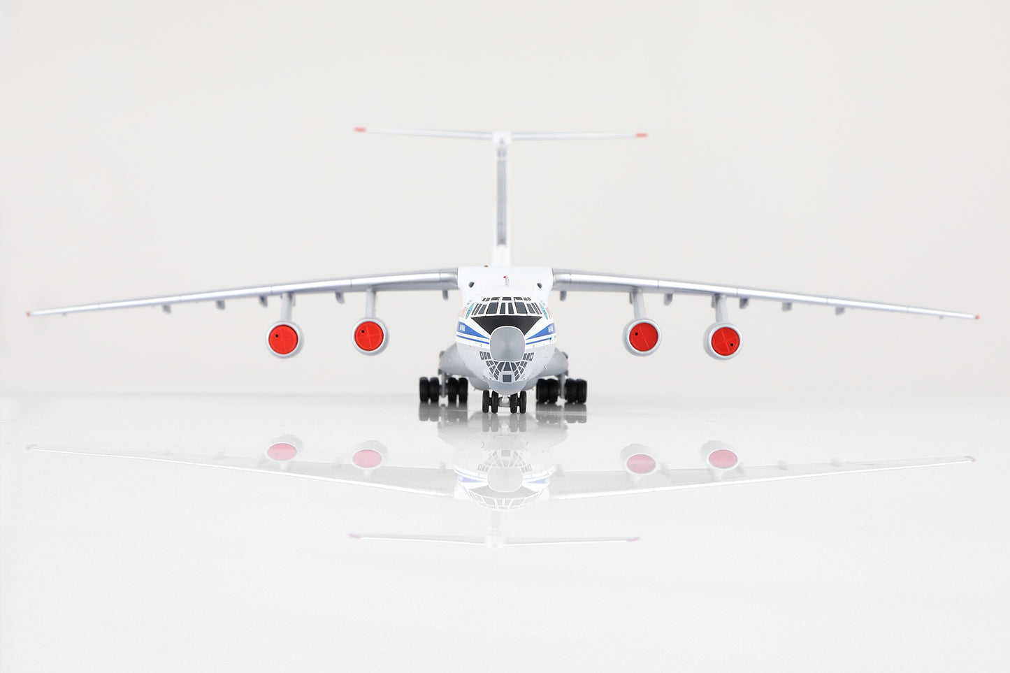 Russian Air Force IL-76MD Red 01