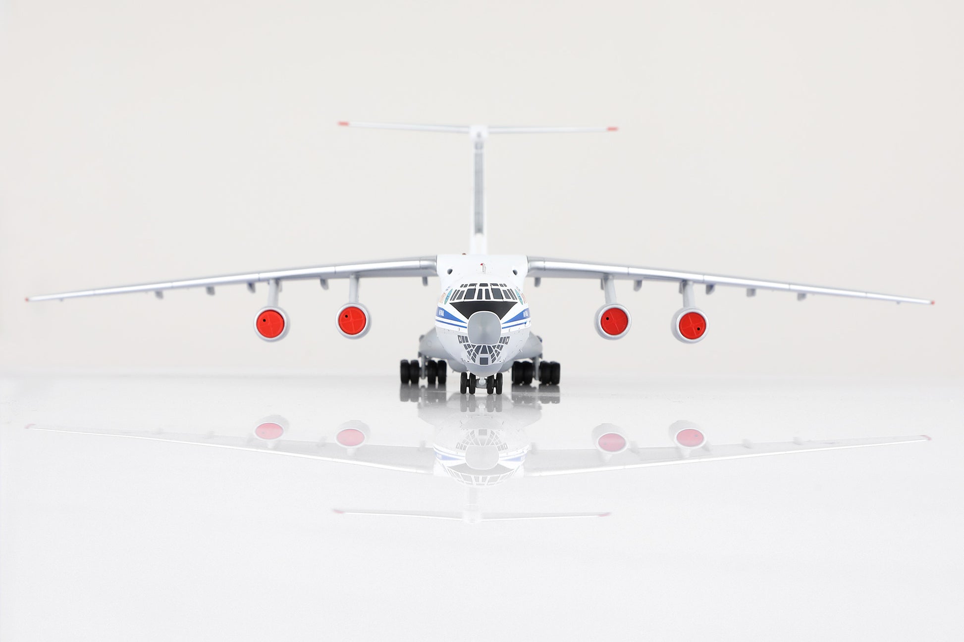 Russian Air Force IL-76MD Red 01