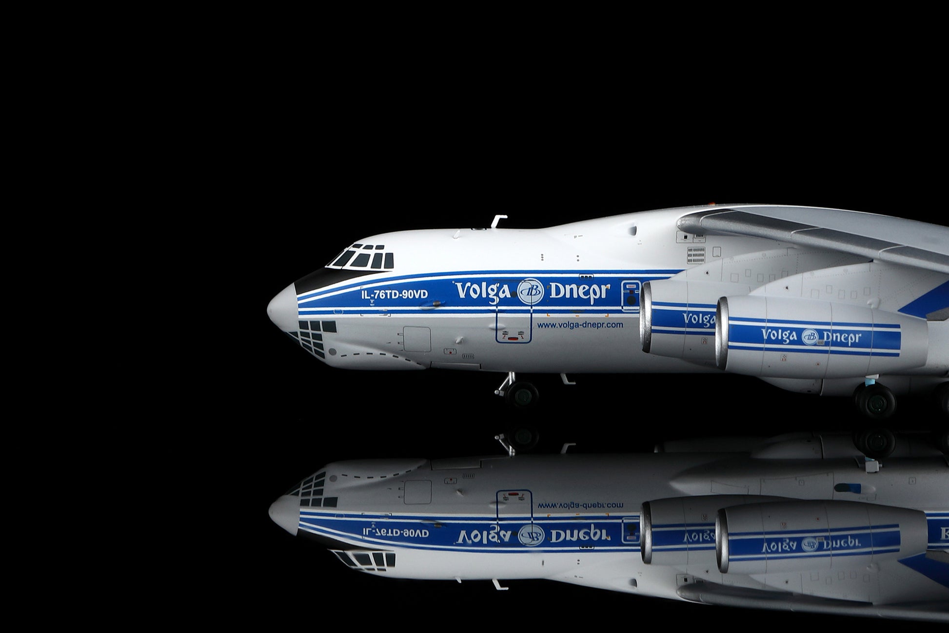 Volga-Depr Airlines IL-76 RA-76503 4