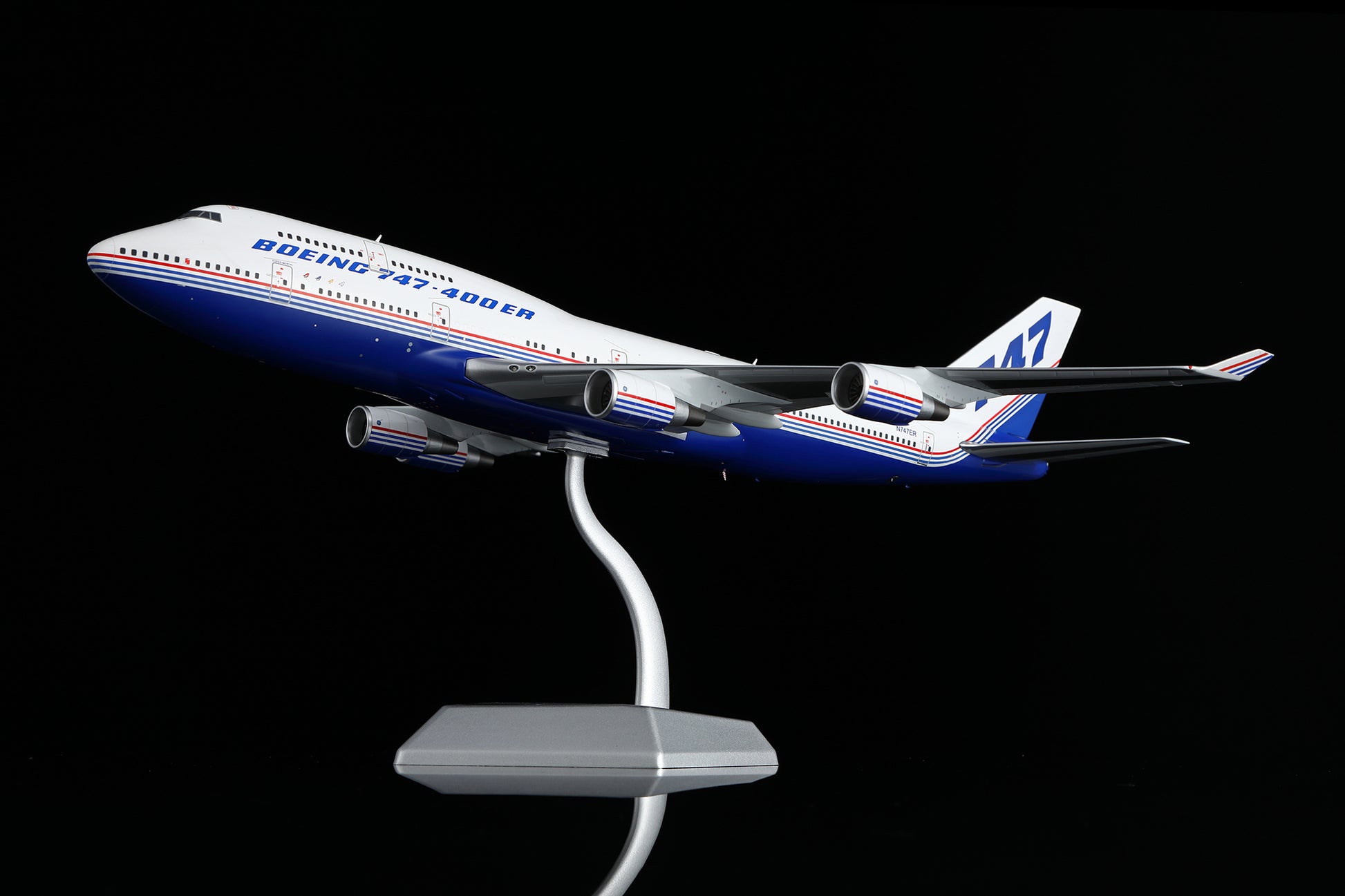 Boeing 747-400 Boeing Company N747ER 2