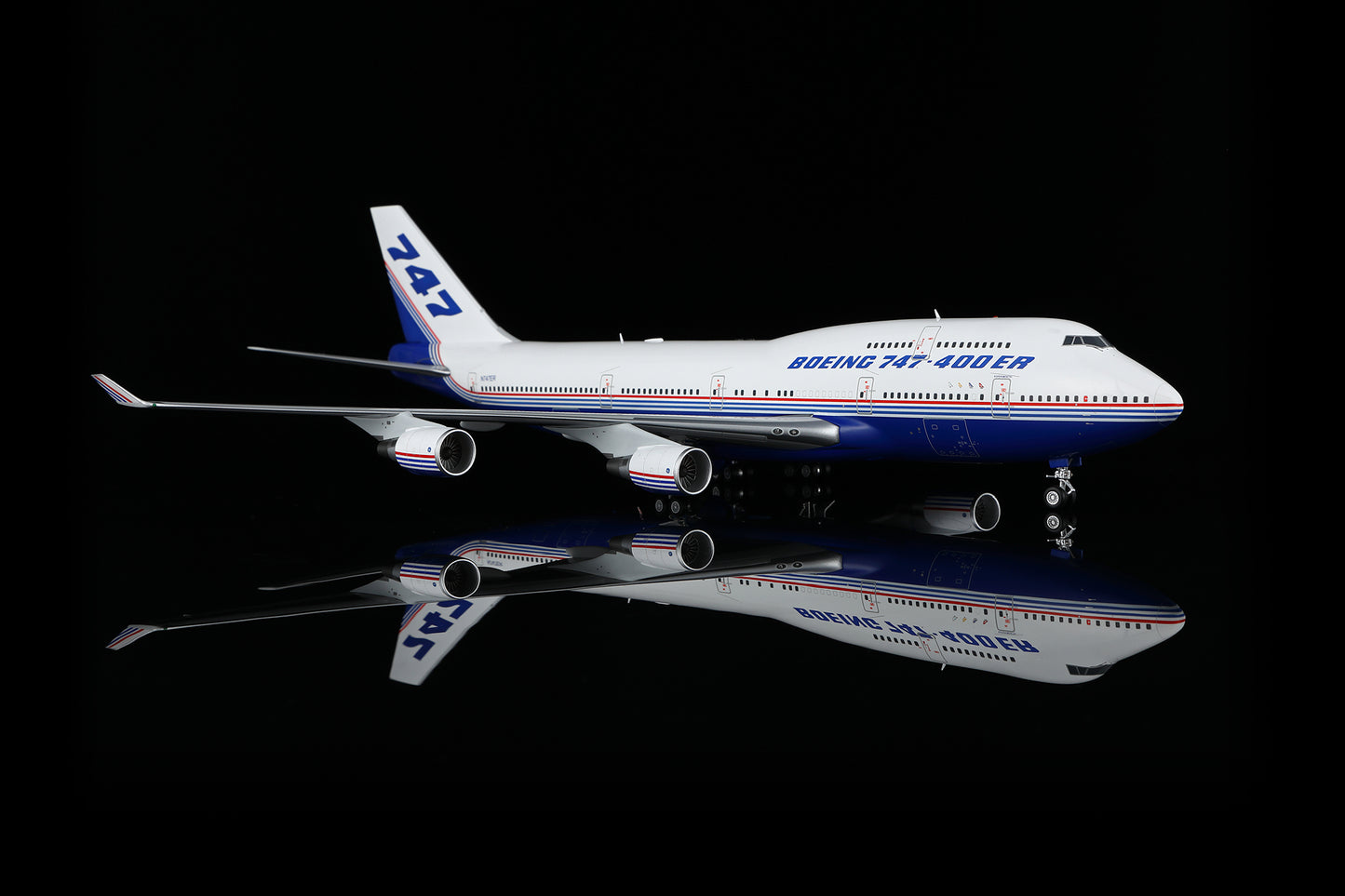 Boeing 747-400 Boeing Company N747ER 5
