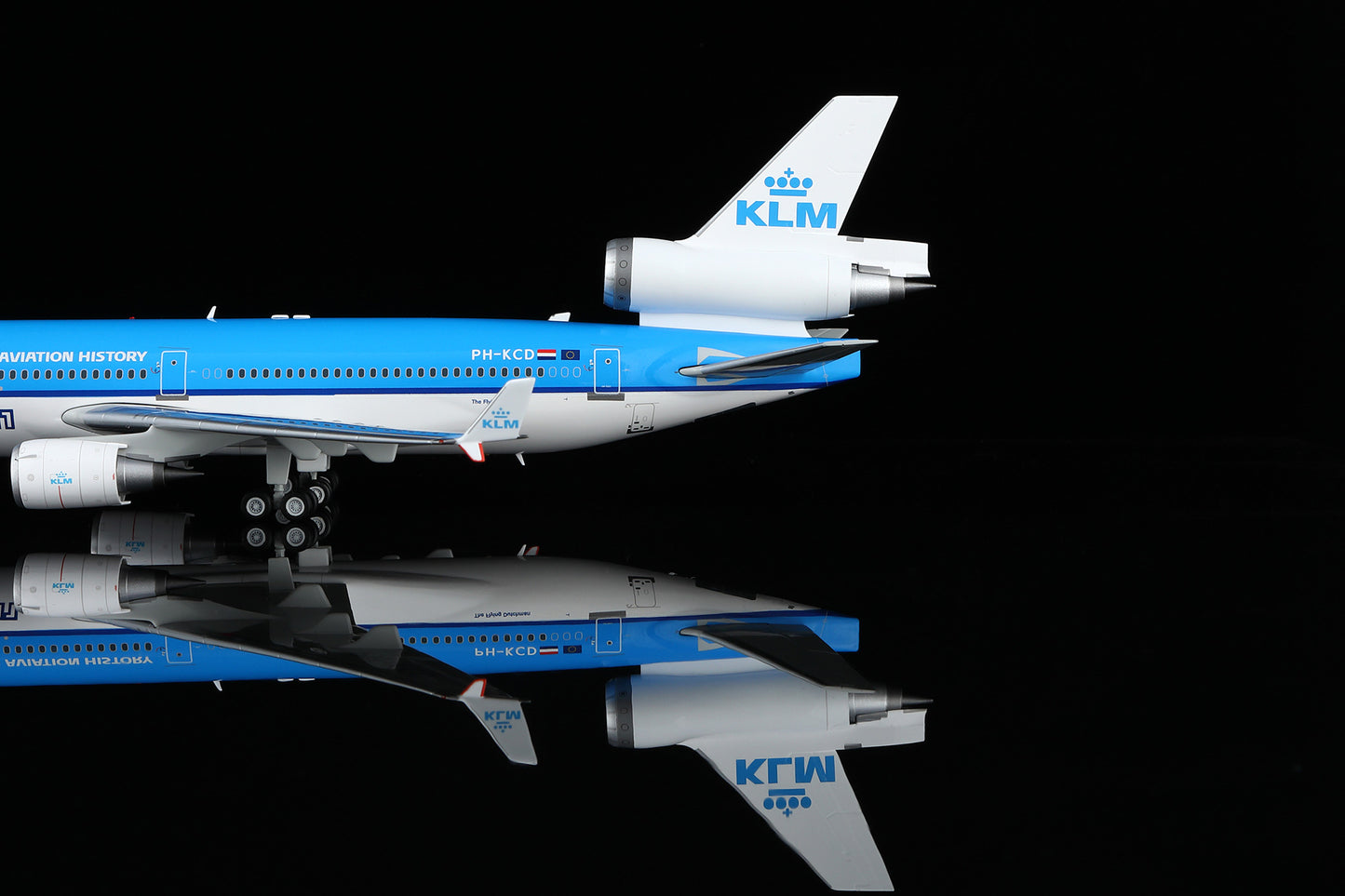 KLM McDonnell Douglas MD-11 PH-KCD 4