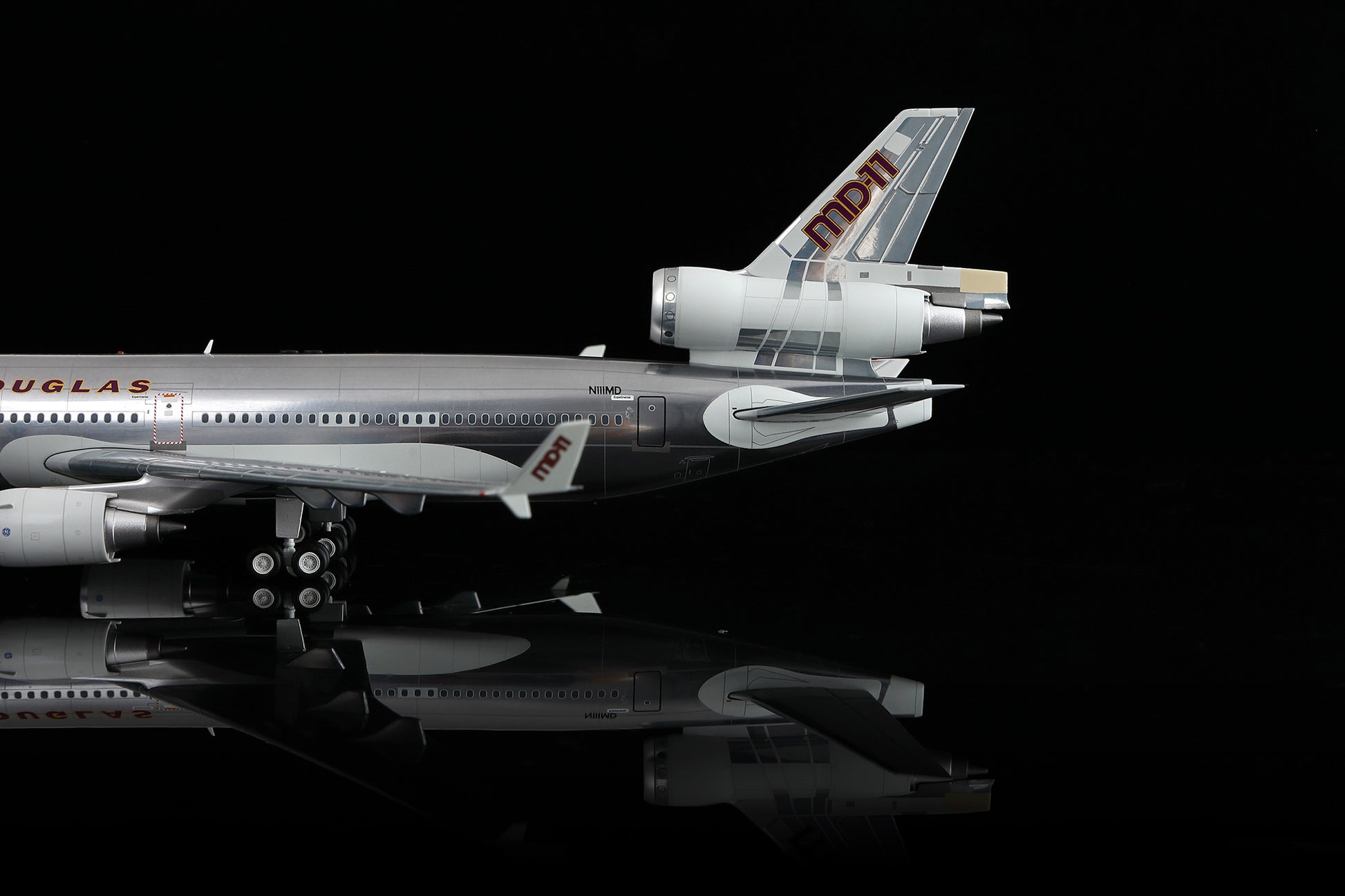 McDonnell Douglas MD-11 N111MD 11