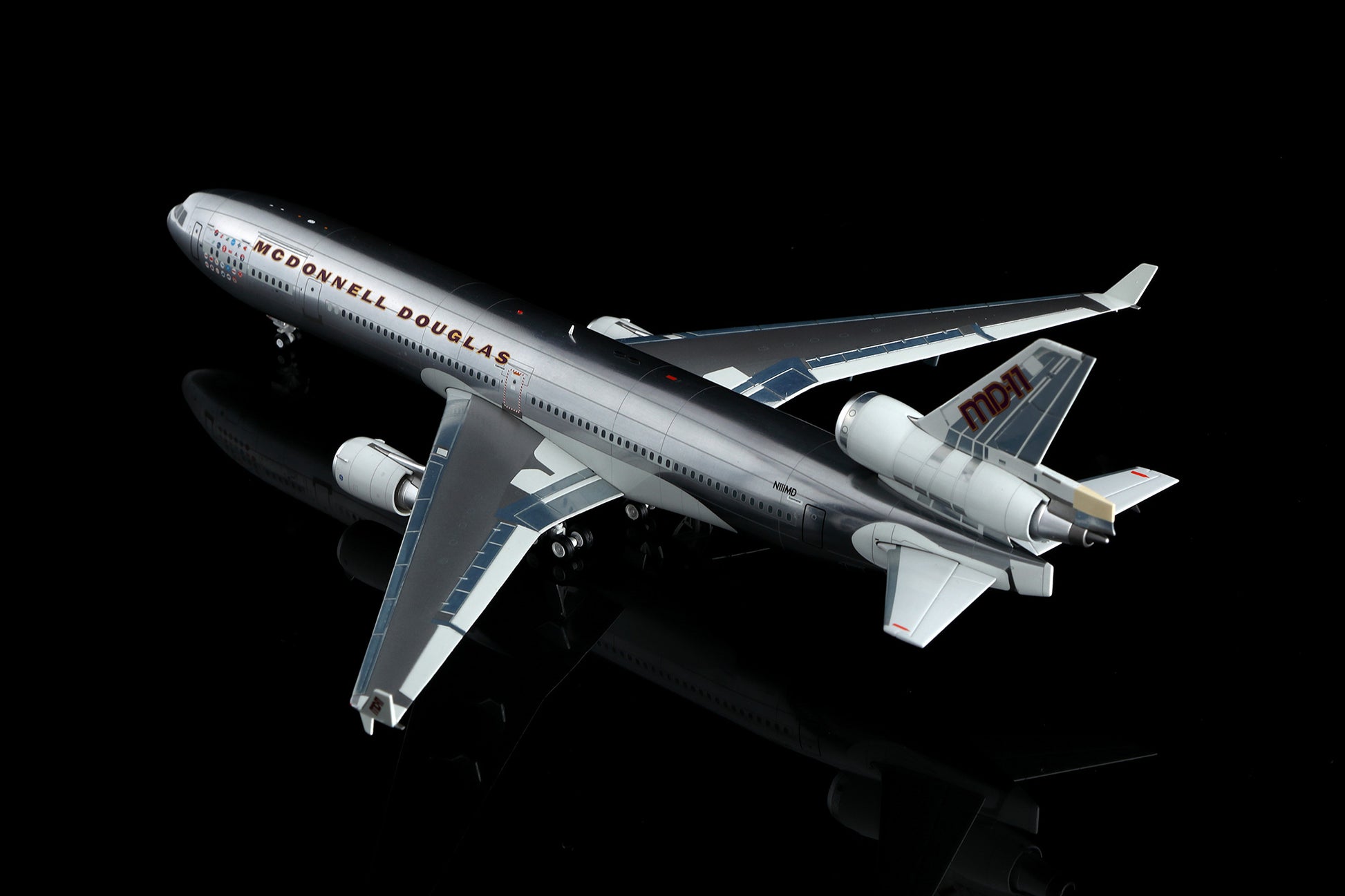 McDonnell Douglas MD-11 N111MD 6