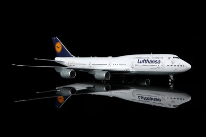 Lufthansa B747-8 D-ABYP 10