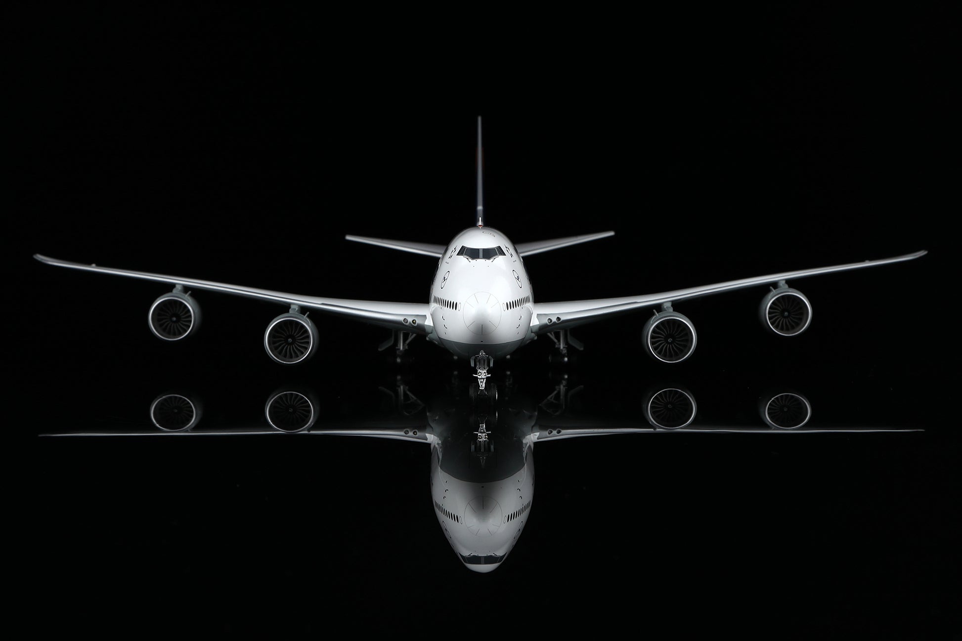 Lufthansa B747-8 D-ABYP 12