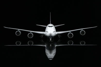 Lufthansa B747-8 D-ABYP 12