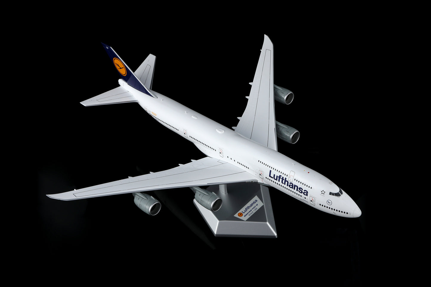 Lufthansa B747-8 D-ABYP 8