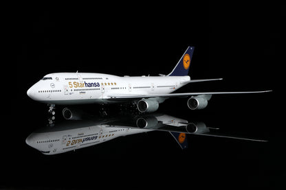 Lufthansa B747-8 5-starHansa D-ABYM 5