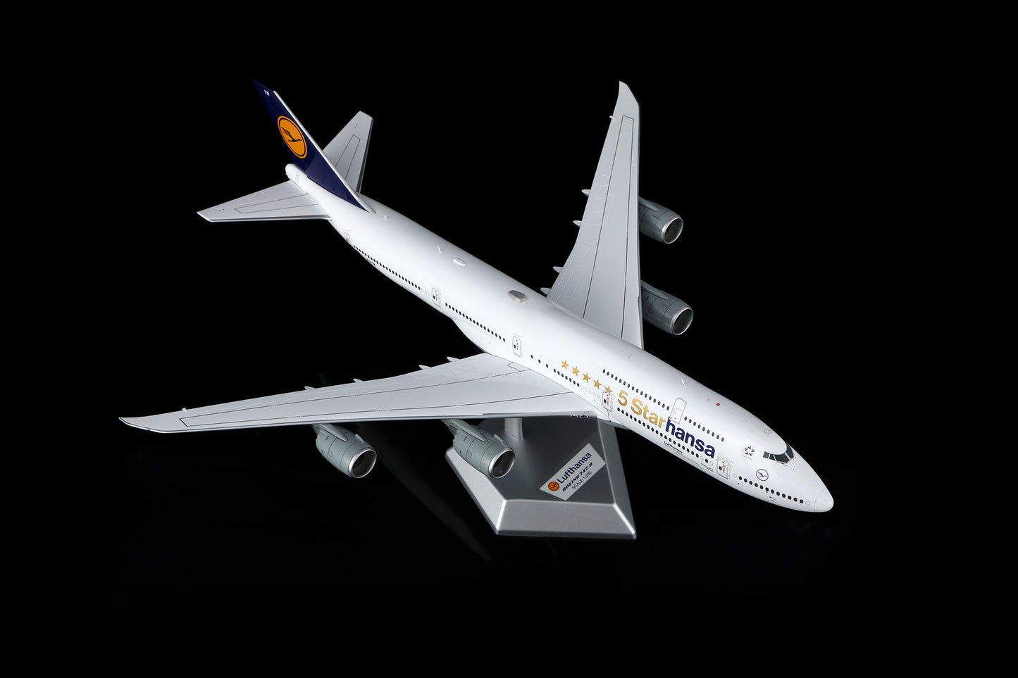 Lufthansa B747-8 5-starHansa D-ABYM 6