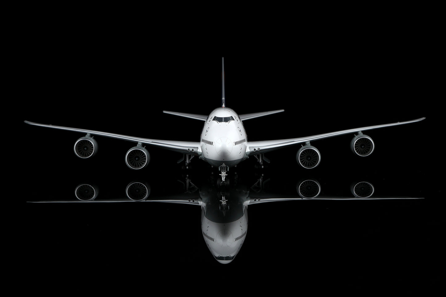 Lufthansa B747-8 5-starHansa D-ABYM 7