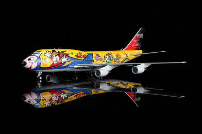 Japan Airlines B747-400D No.6 "Dream Story" JA8084 4