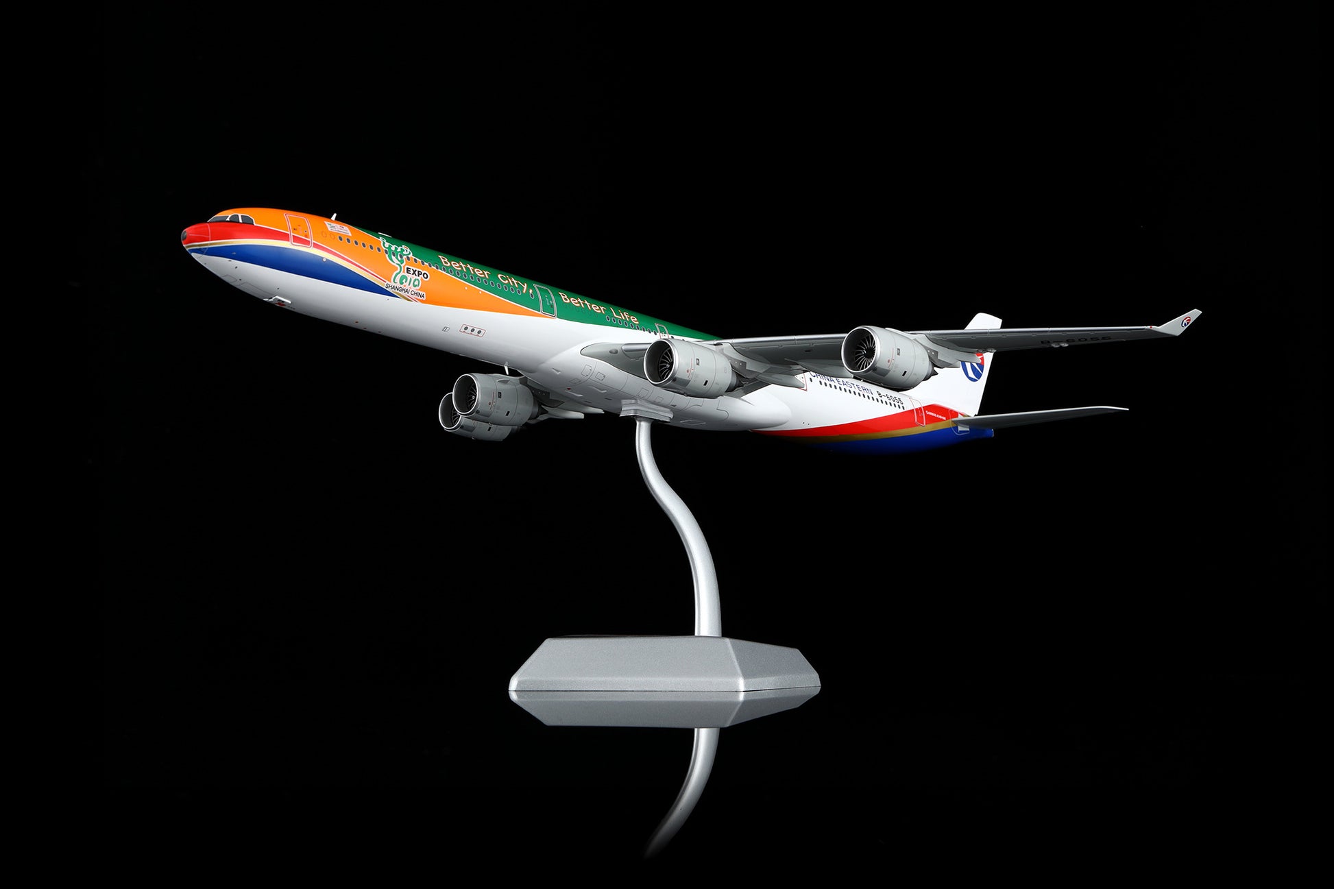 China Eastern Airlines A340-600 B-6055 – image 11