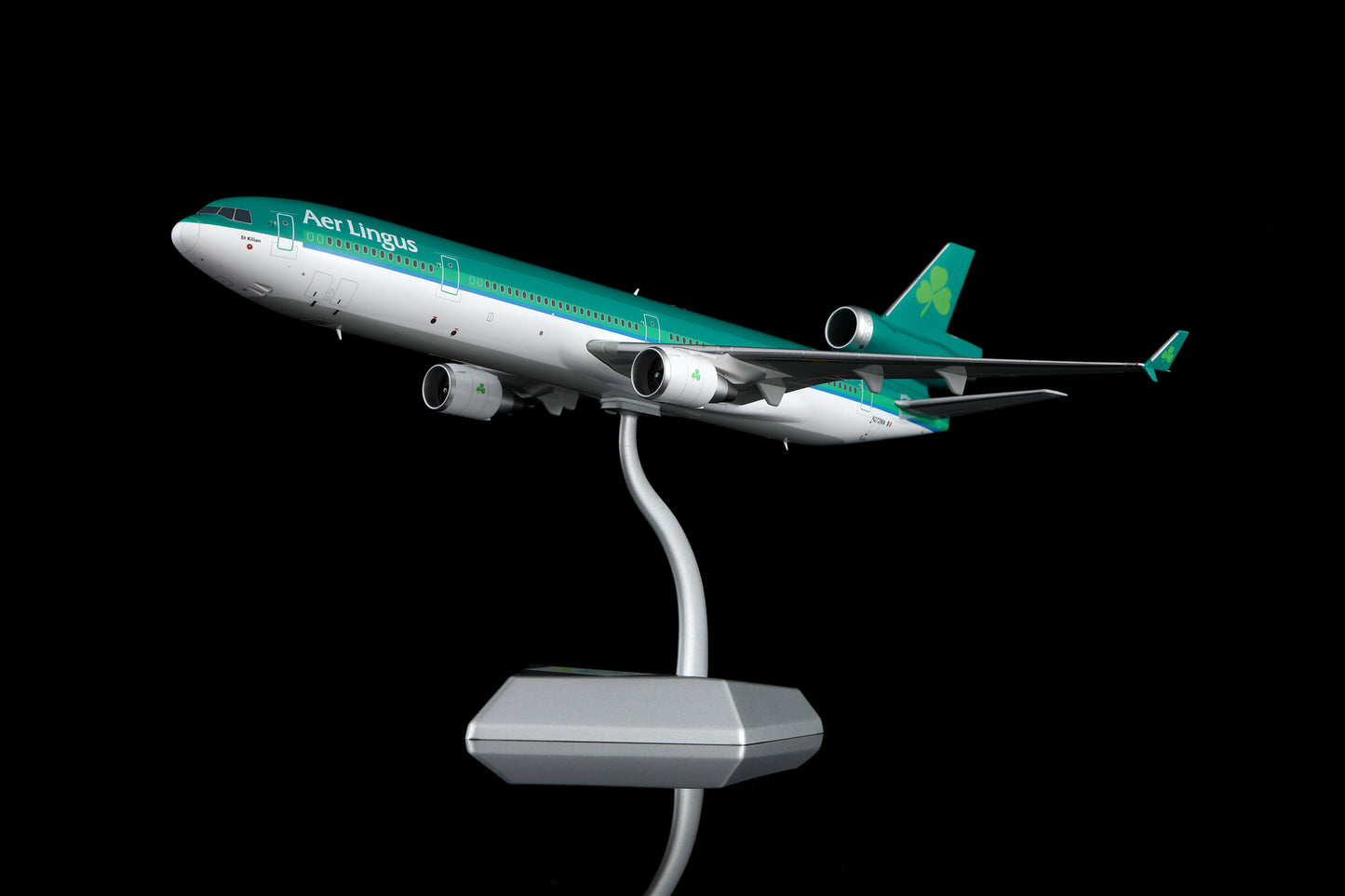 Aer Lingus McDonnell Douglas MD-11 N272WA 10