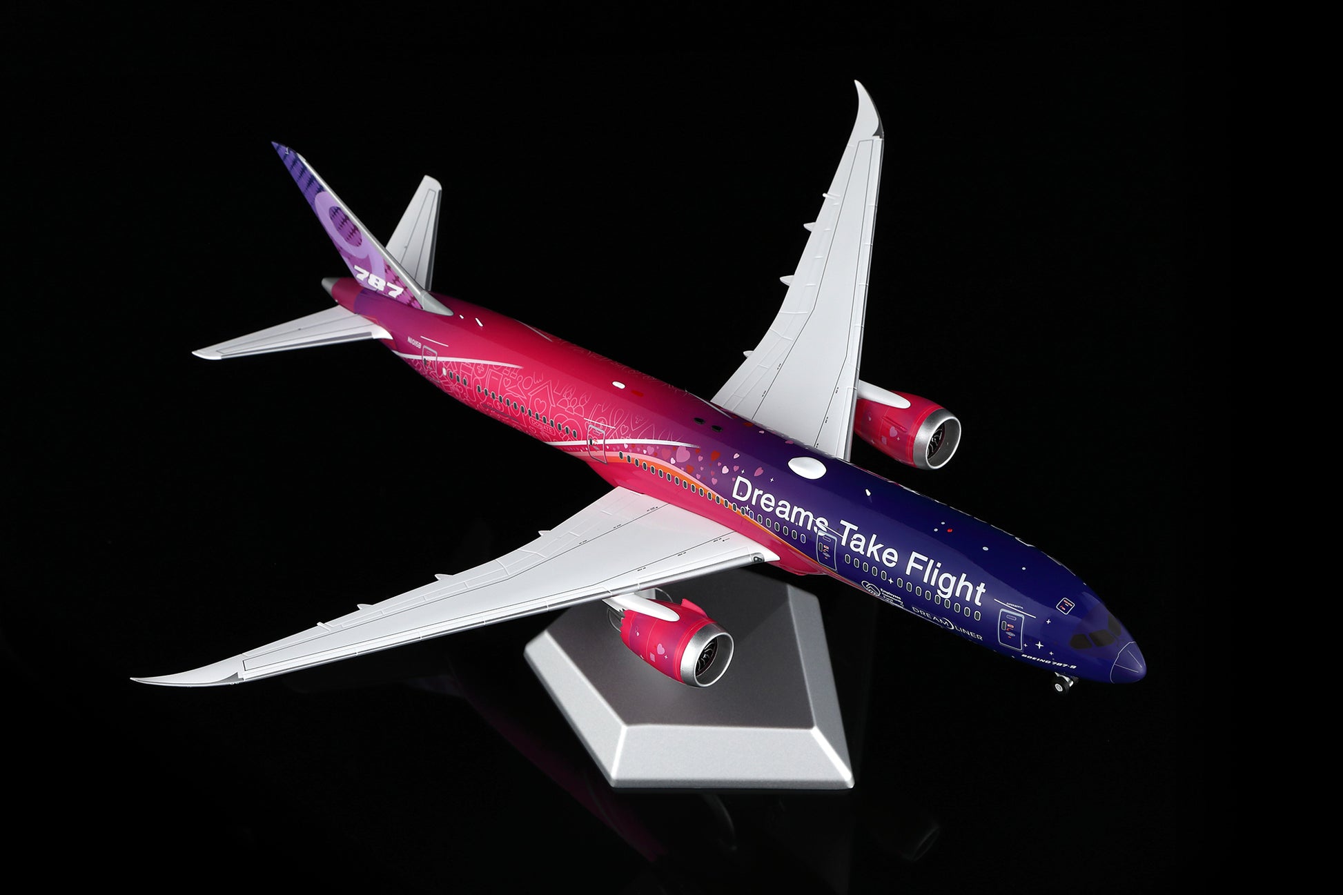 Boeing 787-9 Dreamliner Boeing Company "Dreams Take Flight" N1015B 2