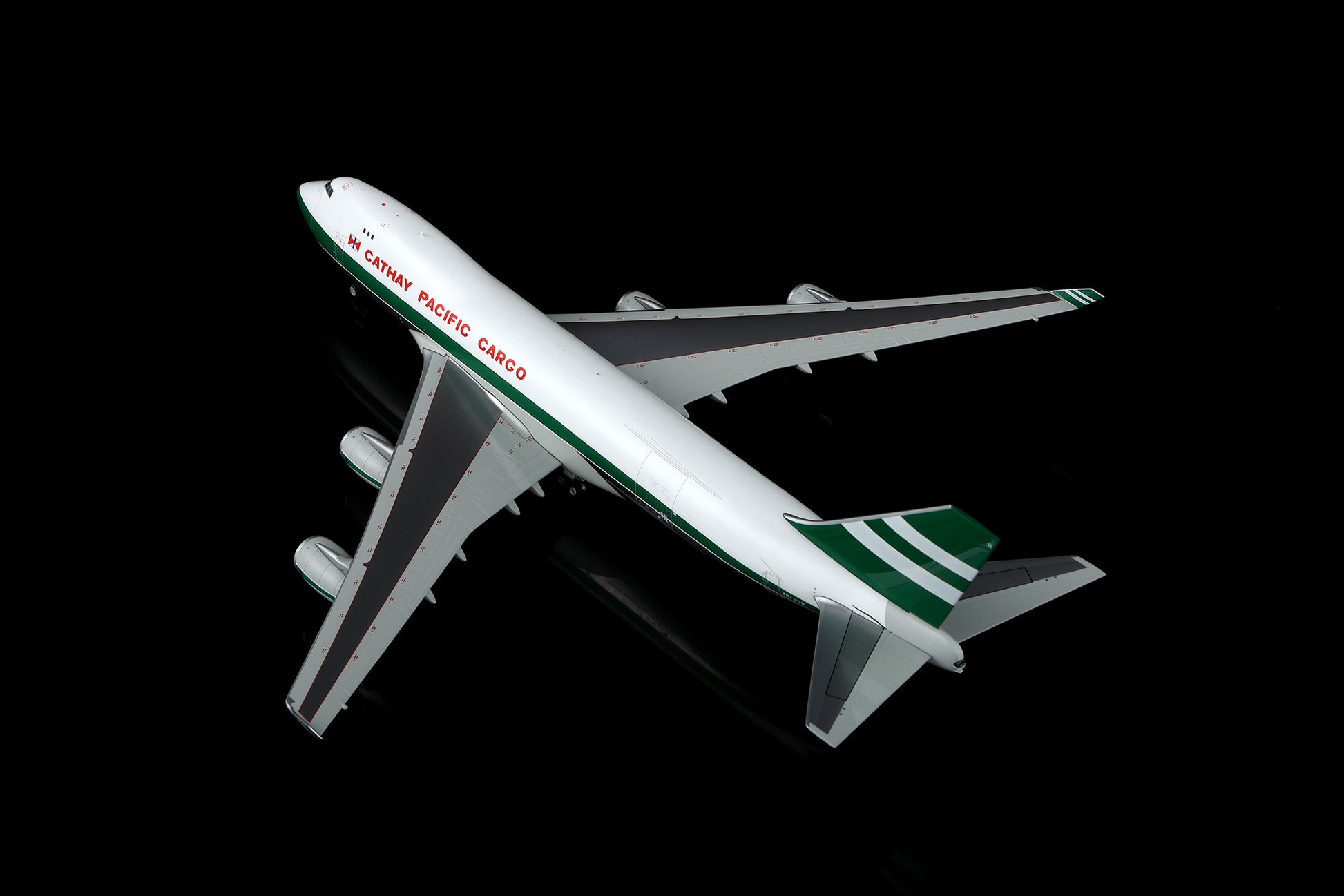 Cathay Pacific Cargo B747-400F VR-HUH