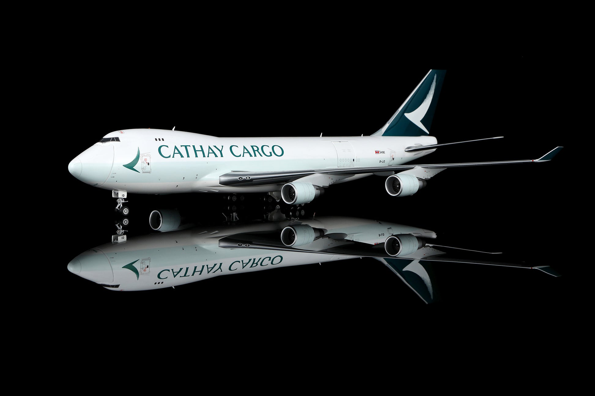 Cathay Pacific Cargo B747-400F B-LID