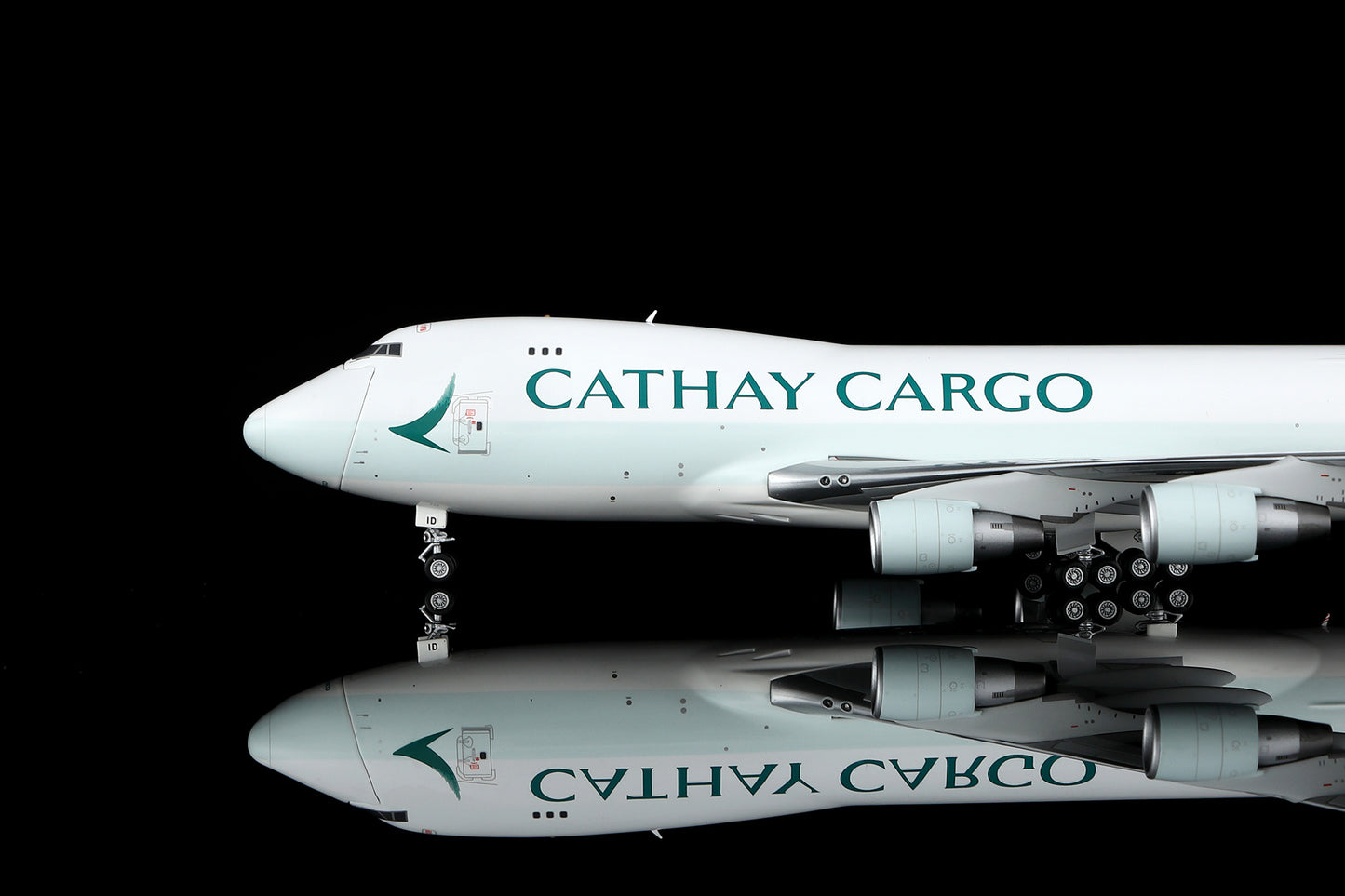 Cathay Pacific Cargo B747-400F B-LID