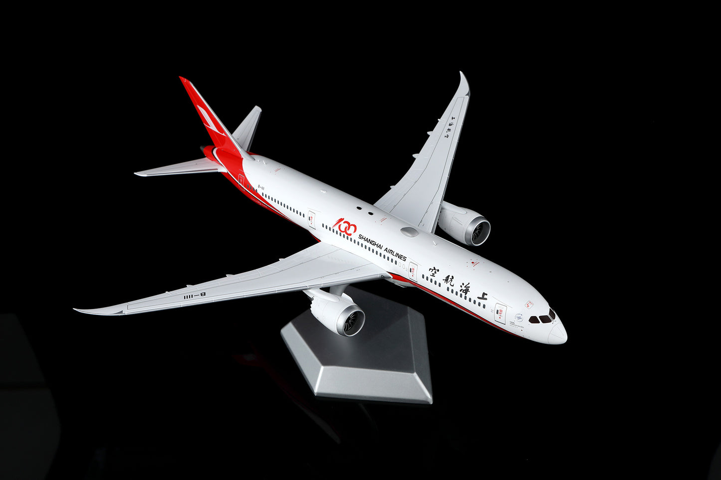 Shanghai Airlines B787-9 Dreamliner "100th Shanghai Airlines" B-1111 – image 11