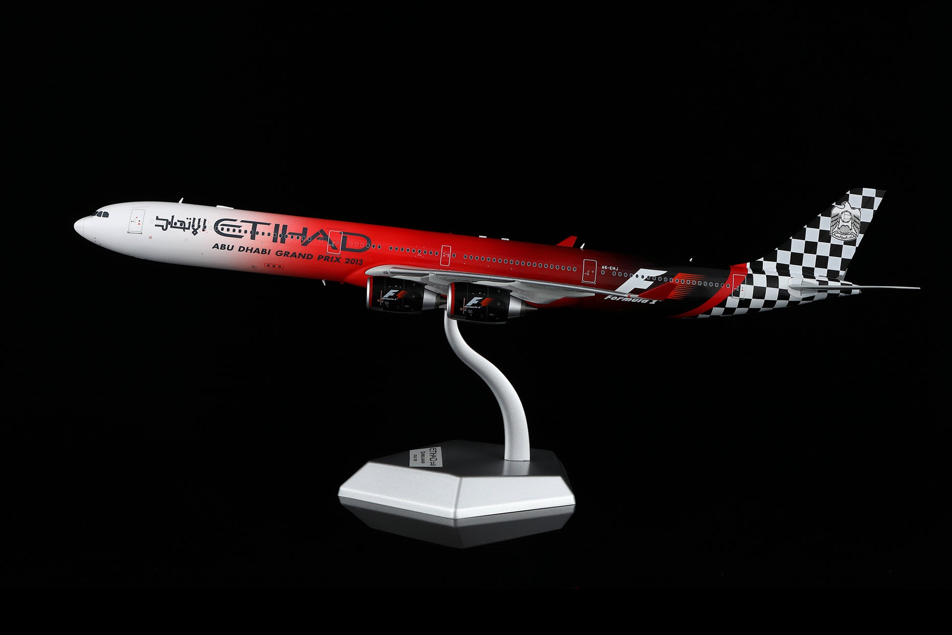 Etihad Airways A340-600 "ABU DHABI GRAND PRIX 2013" A6-EHJ 11