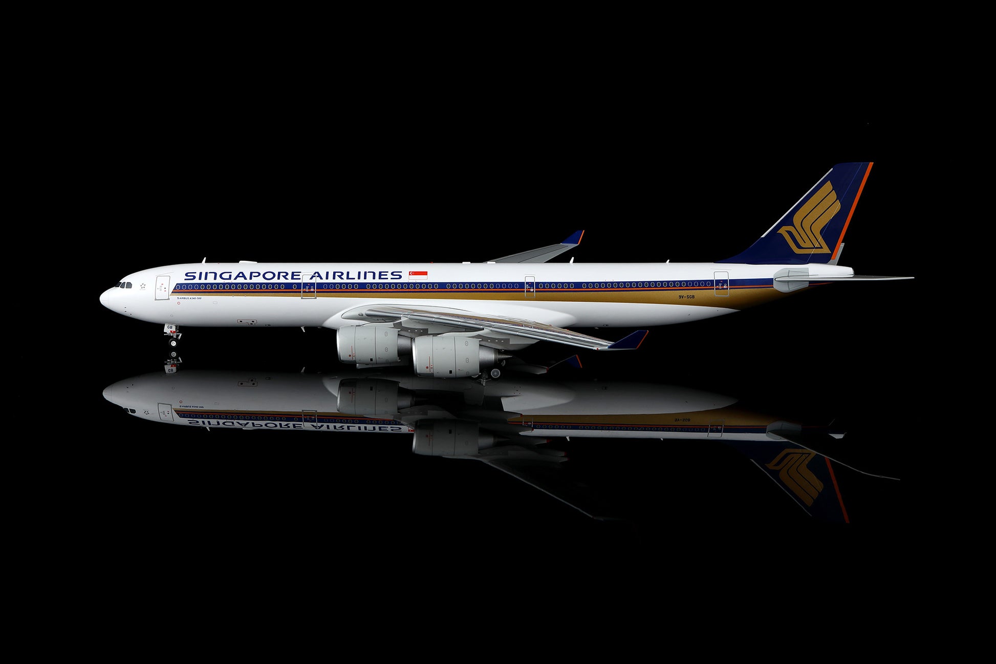 Singapore Airlines A340-500 9V-SGB 10