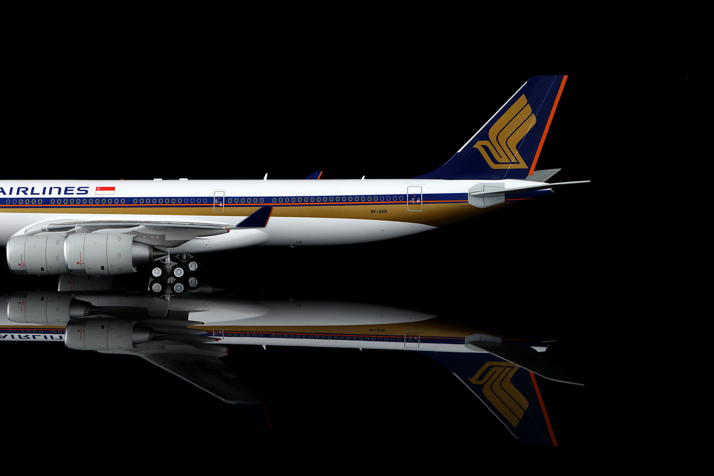 Singapore Airlines A340-500 9V-SGB 5