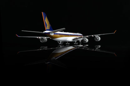 Singapore Airlines A340-500 9V-SGB 6
