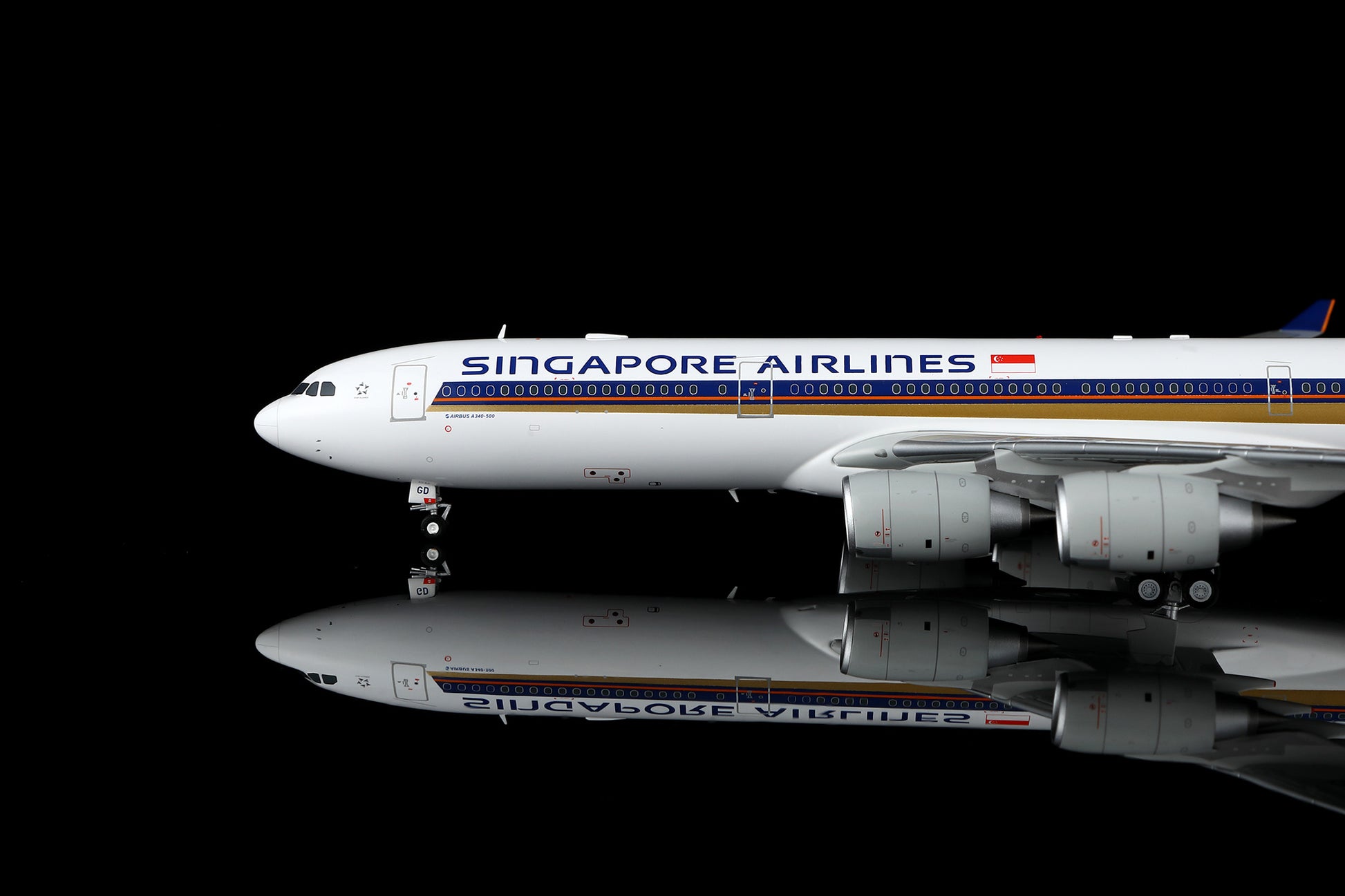 Singapore Airlines A340-500 9V-SGD – image 2