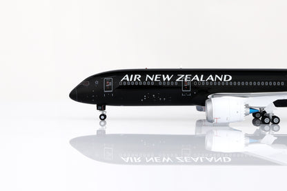 Air New Zealand B787-9 Dreamliner "All Blacks" ZK-NZE – image 2