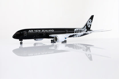 Air New Zealand B787-9 Dreamliner "All Blacks" ZK-NZE – image 5