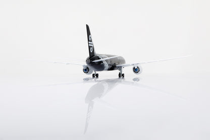 Air New Zealand B787-9 Dreamliner "All Blacks" ZK-NZE – image 7