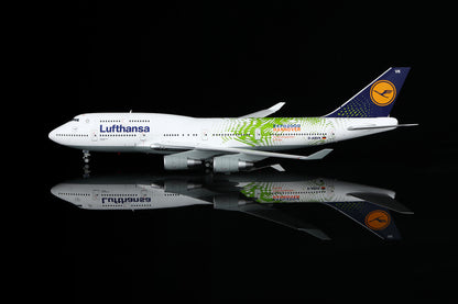 Lufthansa B747-400 "Hannover EXPO 2000" D-ABVK
