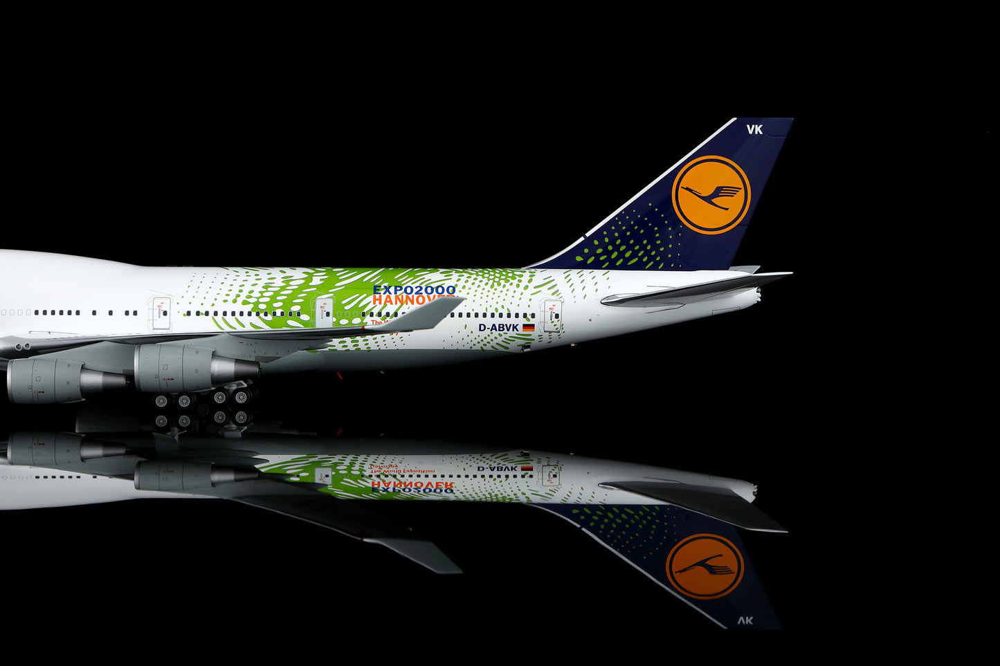 Lufthansa B747-400 "Hannover EXPO 2000" D-ABVK
