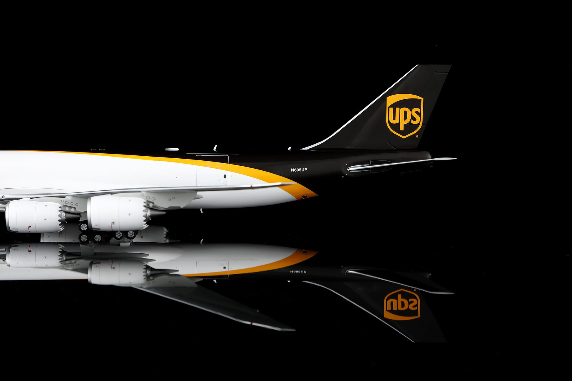UPS B747-8F N605UP 2