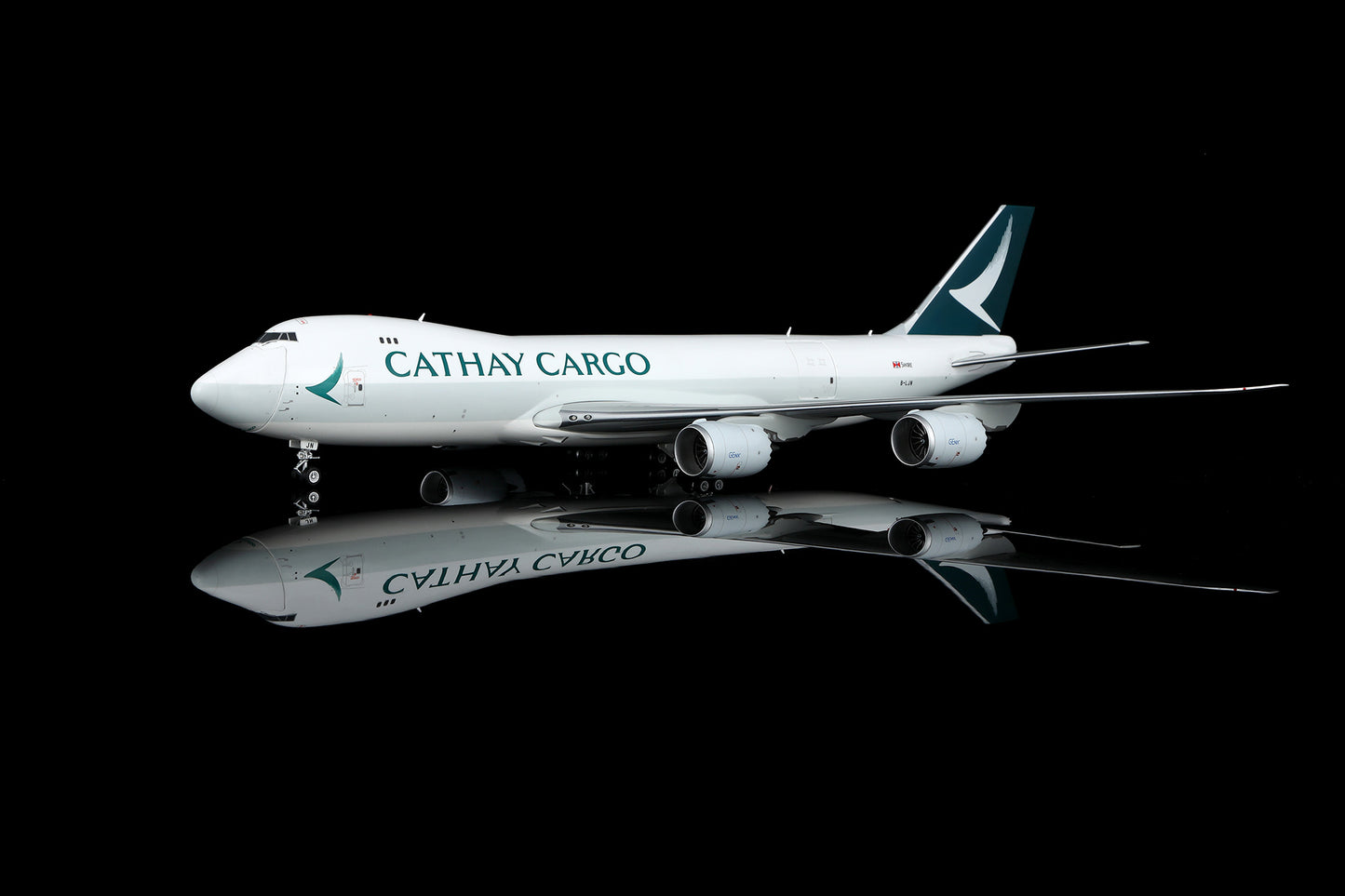 Cathay Cargo B747-8F B-LJN Interactive Version