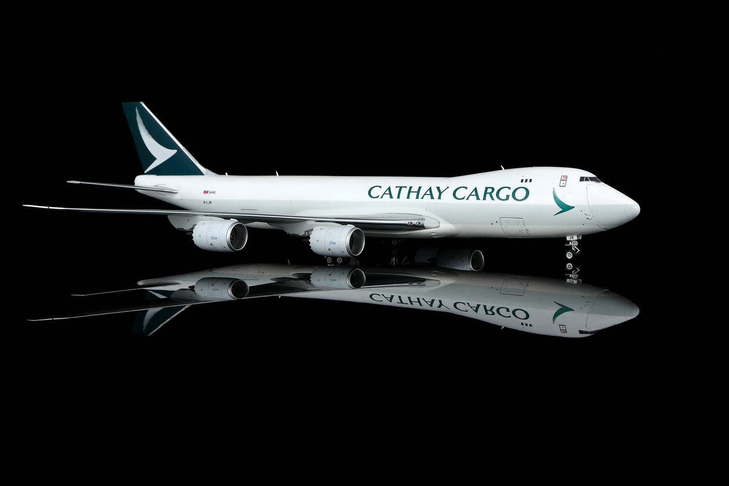 Cathay Cargo B747-8F B-LJN Interactive Version