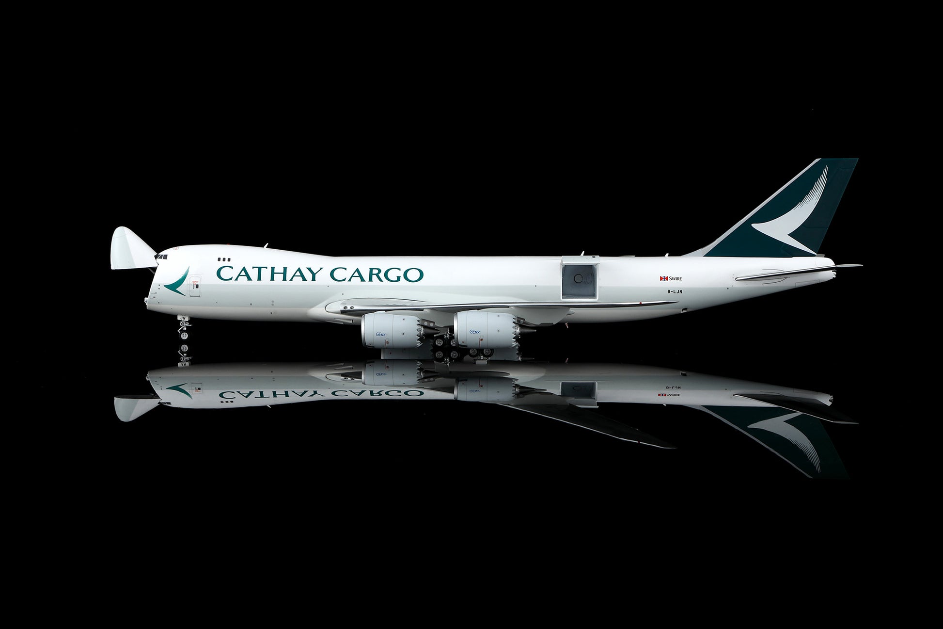 Cathay Cargo B747-8F B-LJN Interactive Version
