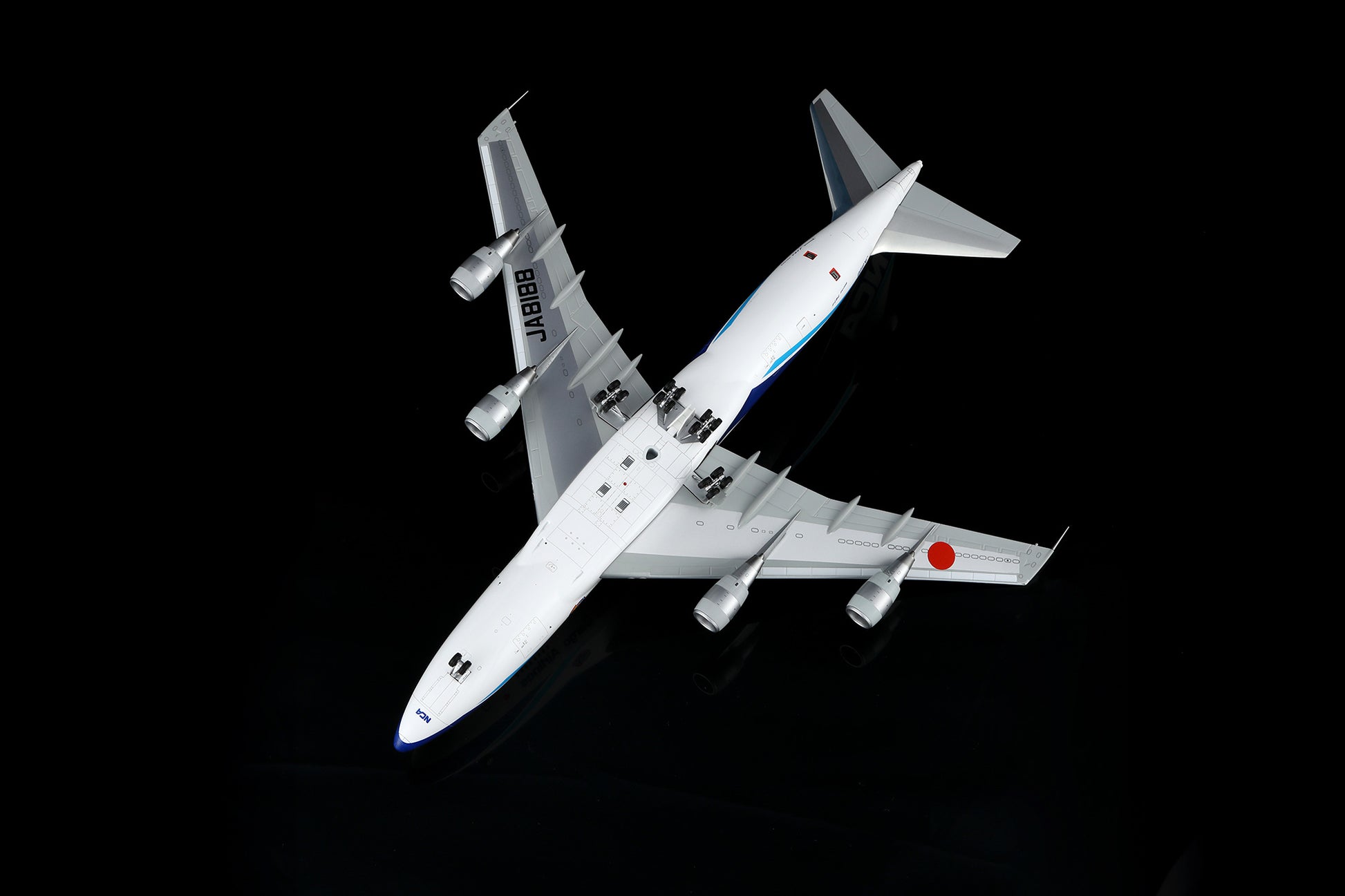 Nippon Cargo Airlines B747-200F JA8188 – image 9