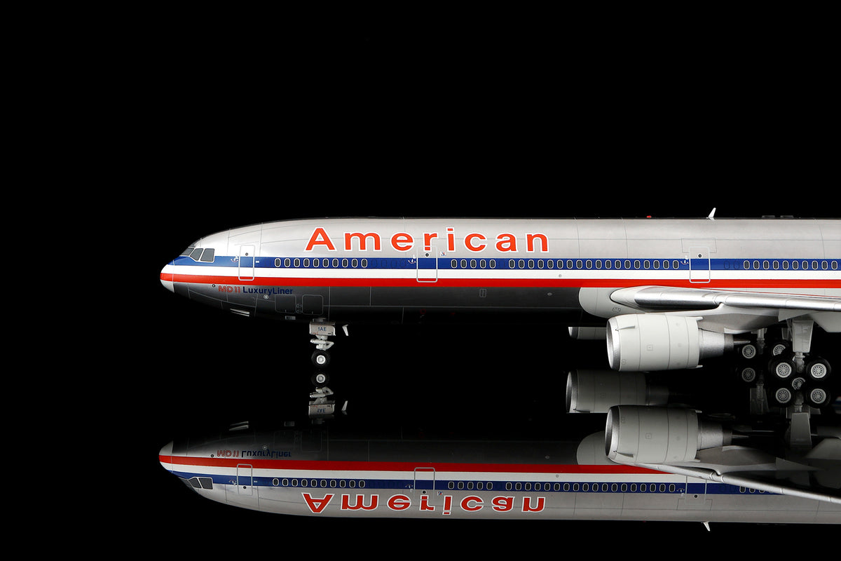 American Airlines MD-11 N1754