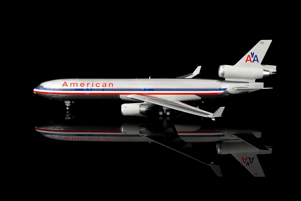 American Airlines MD-11 N1754