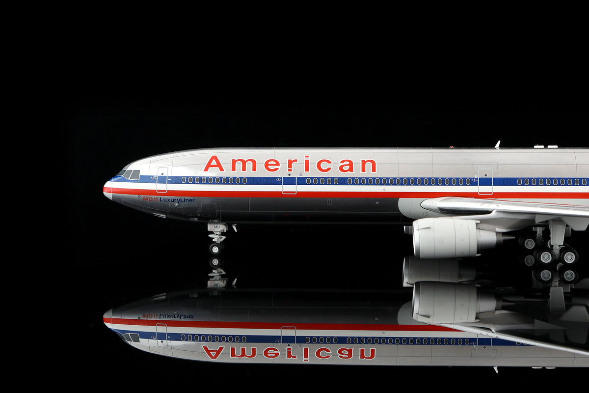 American Airlines MD-11 N1766A