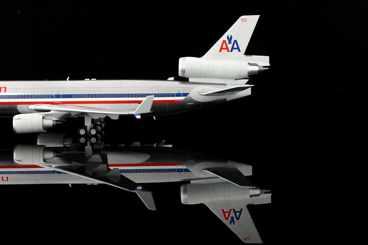 American Airlines MD-11 N1766A